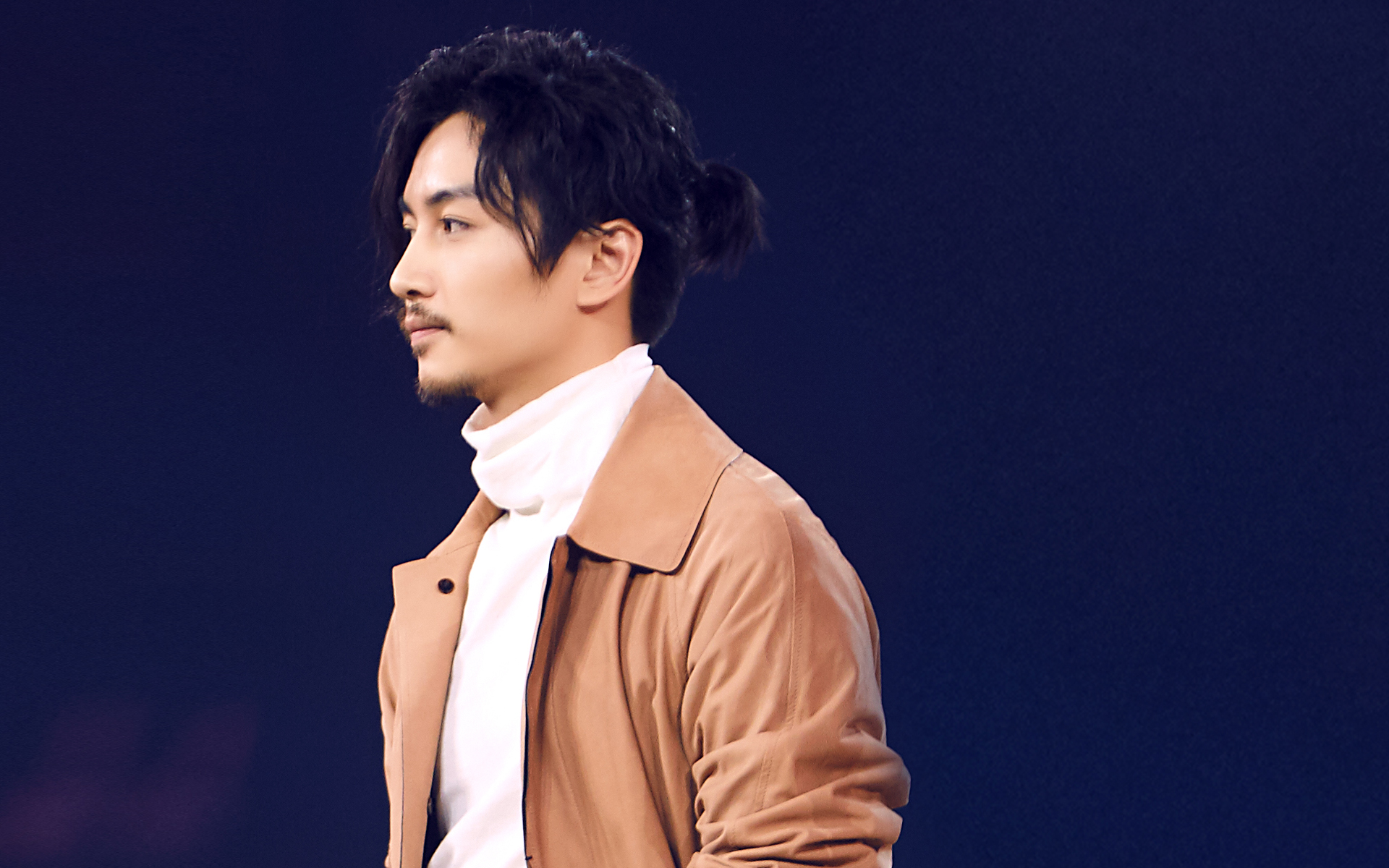 陈晓动漫壁纸 动漫壁纸男生  陈晓最新潮流帅气写真图片桌面壁纸高清